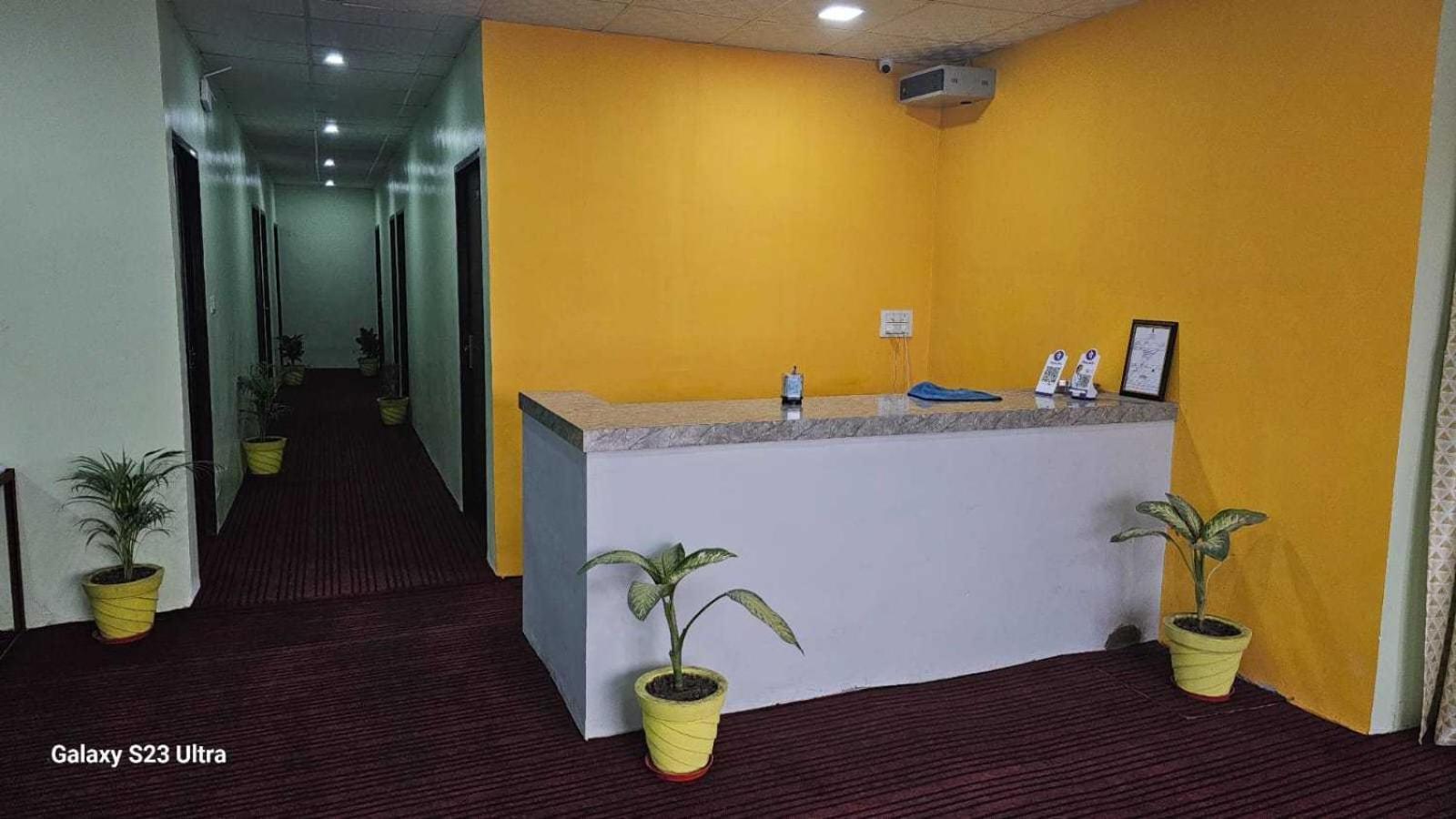 Hotel O Highway On ميروت المظهر الخارجي الصورة